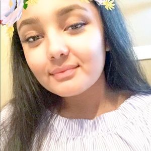 Meet your Posher, Leslie